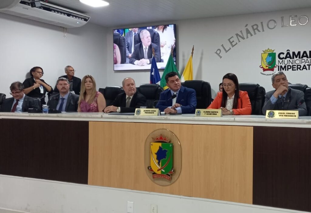 IMPERATRIZ Eduardo Nicolau recebe título de cidadão imperatrizense