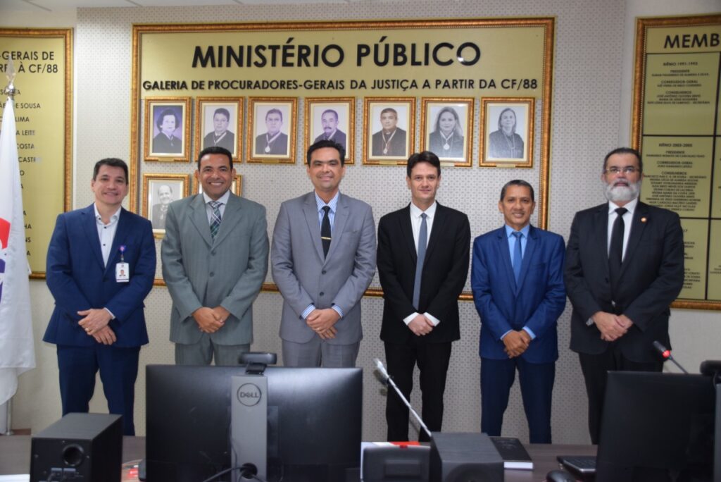 MP/Sergipe e MPF juntos: Além do SisConta Eleitoral, órgãos discutem  implantação do Sistema ELO