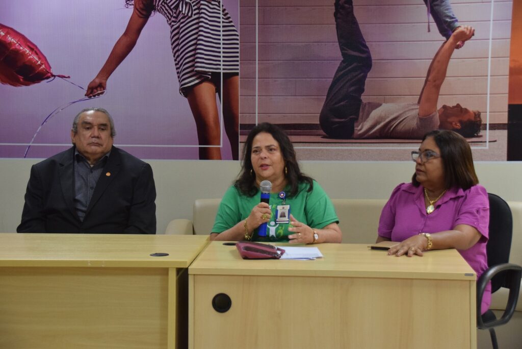 Procuradores Joaquim Lobato, Mariléa Campos dos Santos Costa e Sandra Elouf durante a reunião da Comissão Ambiental do MPMA